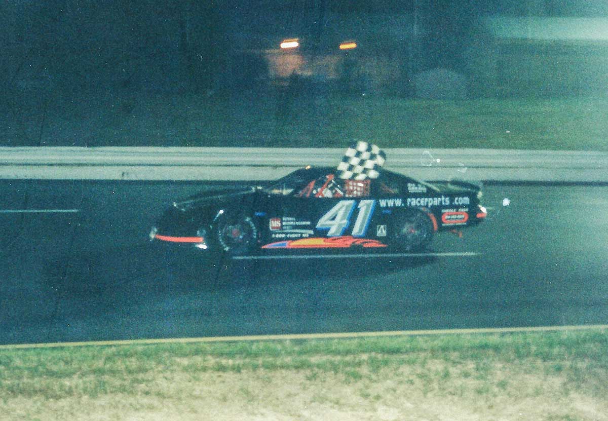 2002, Tracy Potter in his 1998 Port City becomes the last Late Model Champion on the asphalt before the track became dirt again.